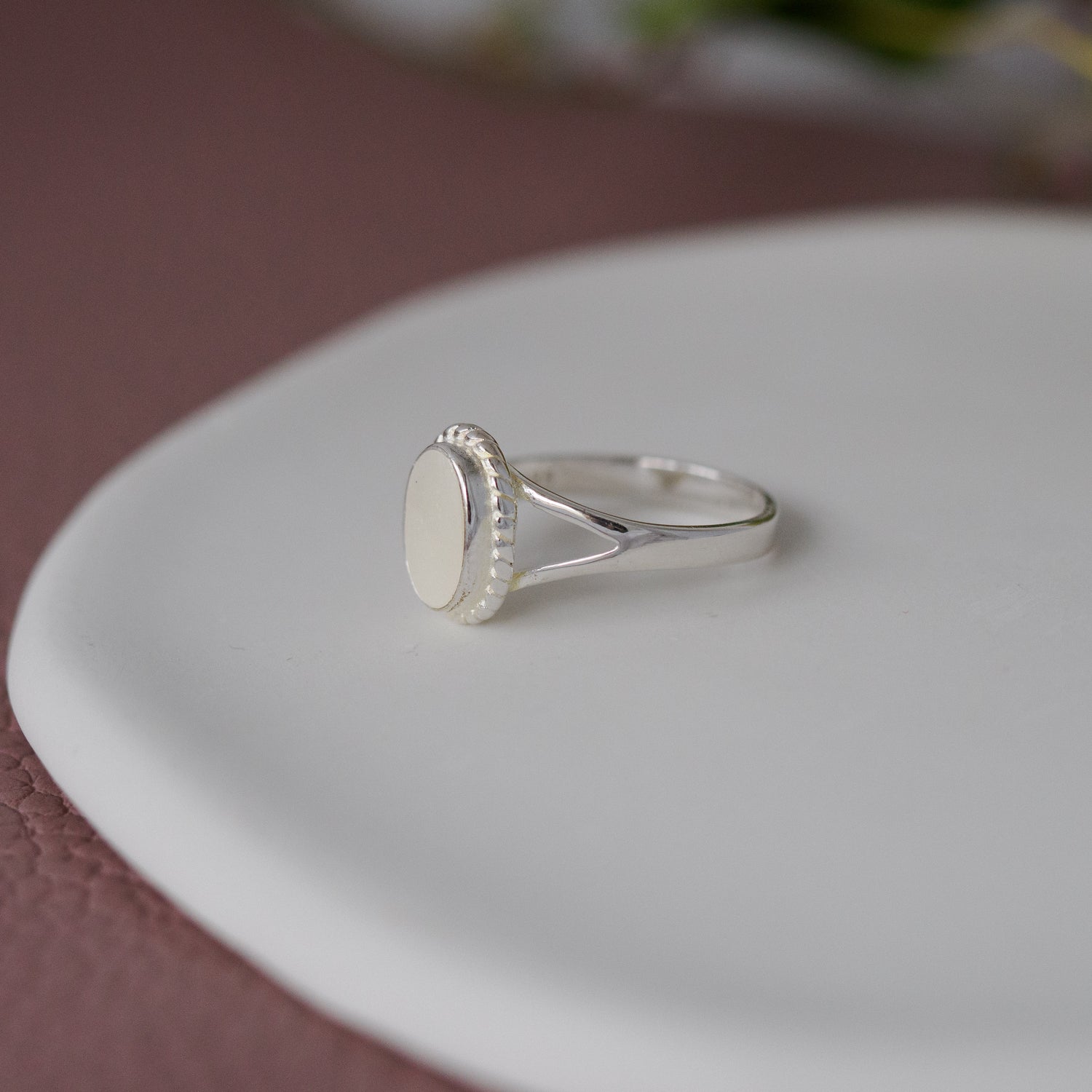 Ella Ring