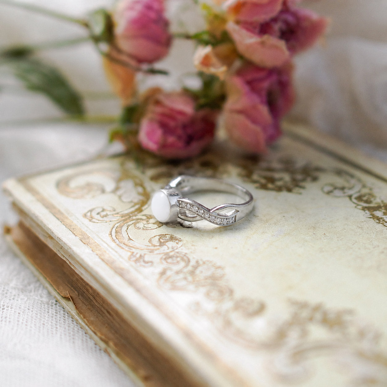Aya Ring