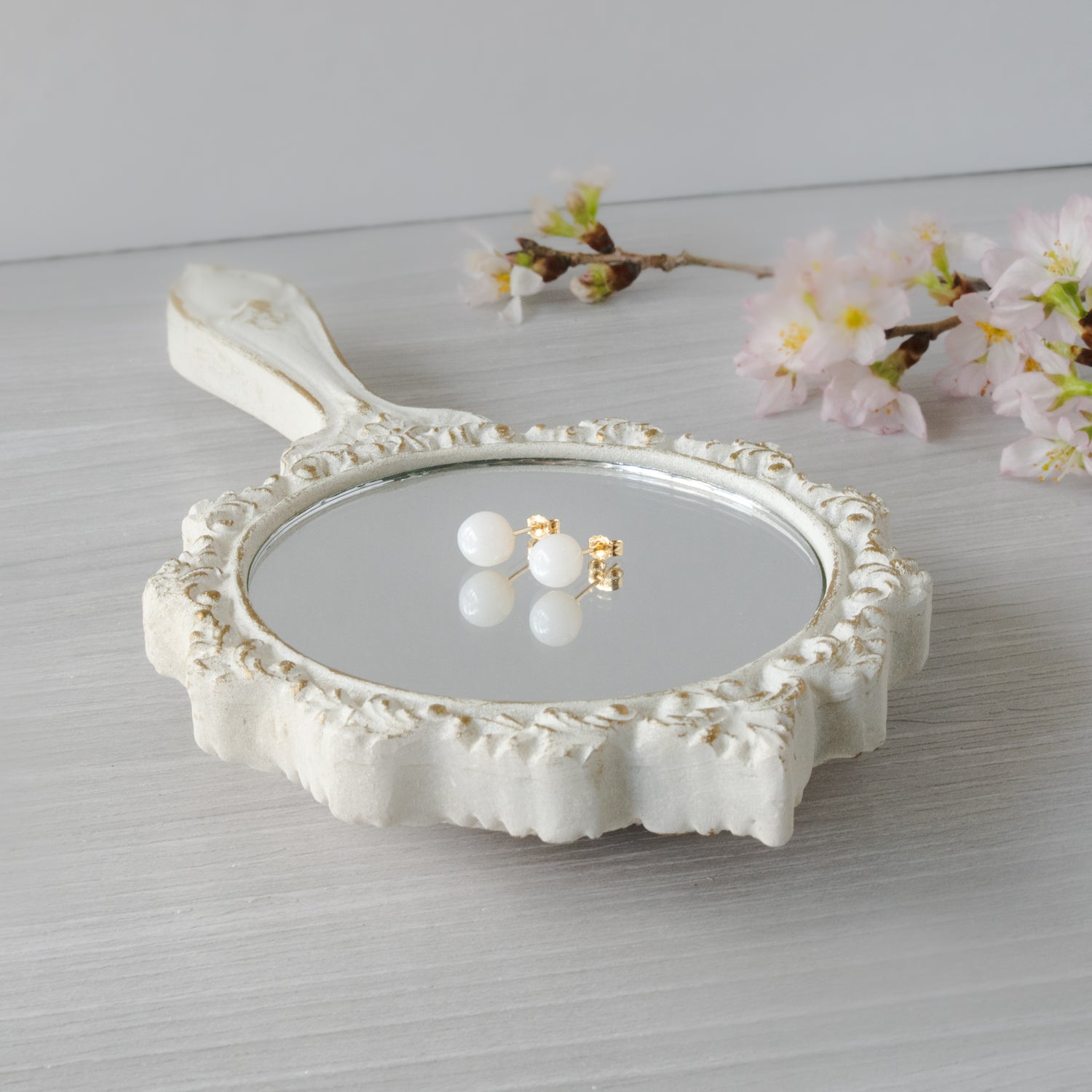 Breastmilk Pearl ピアス