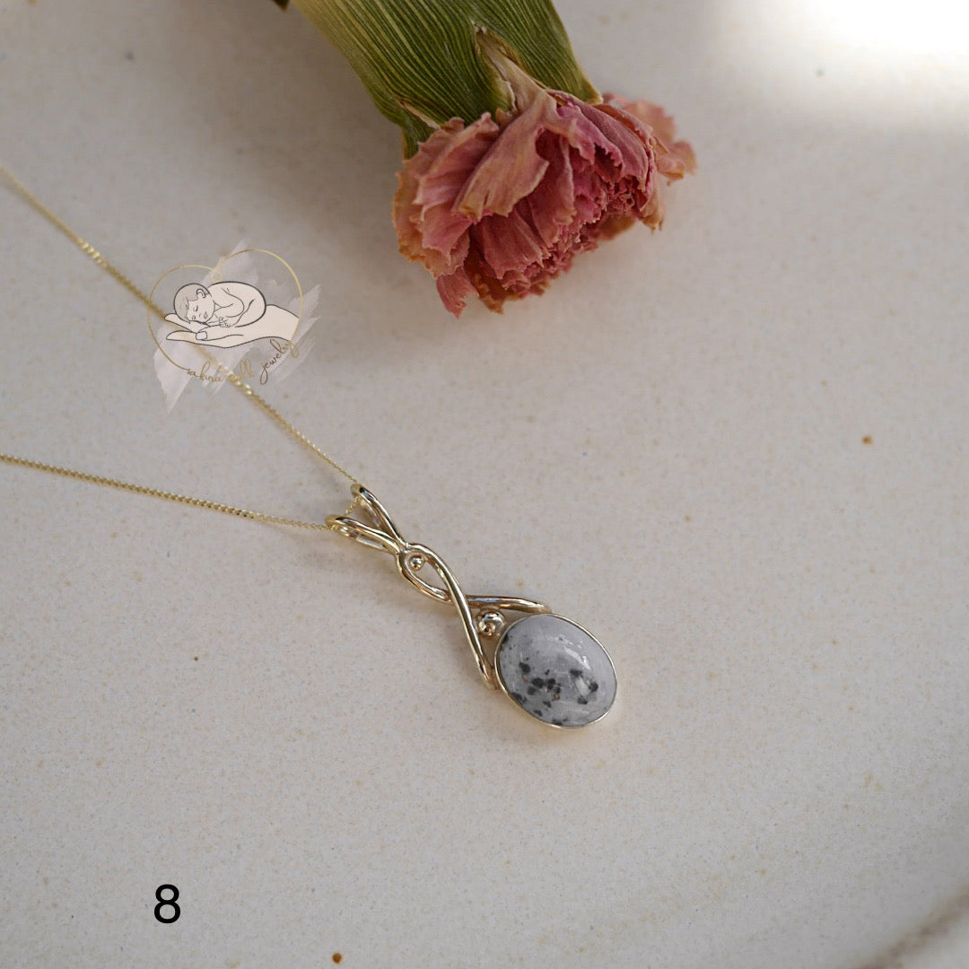 Sentimental Pendant